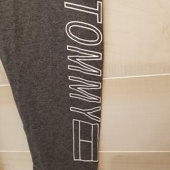 {L} Tommy Hilfiger Sport Gray Drawstring Jogger Pant Women's - Picture 6 of 11